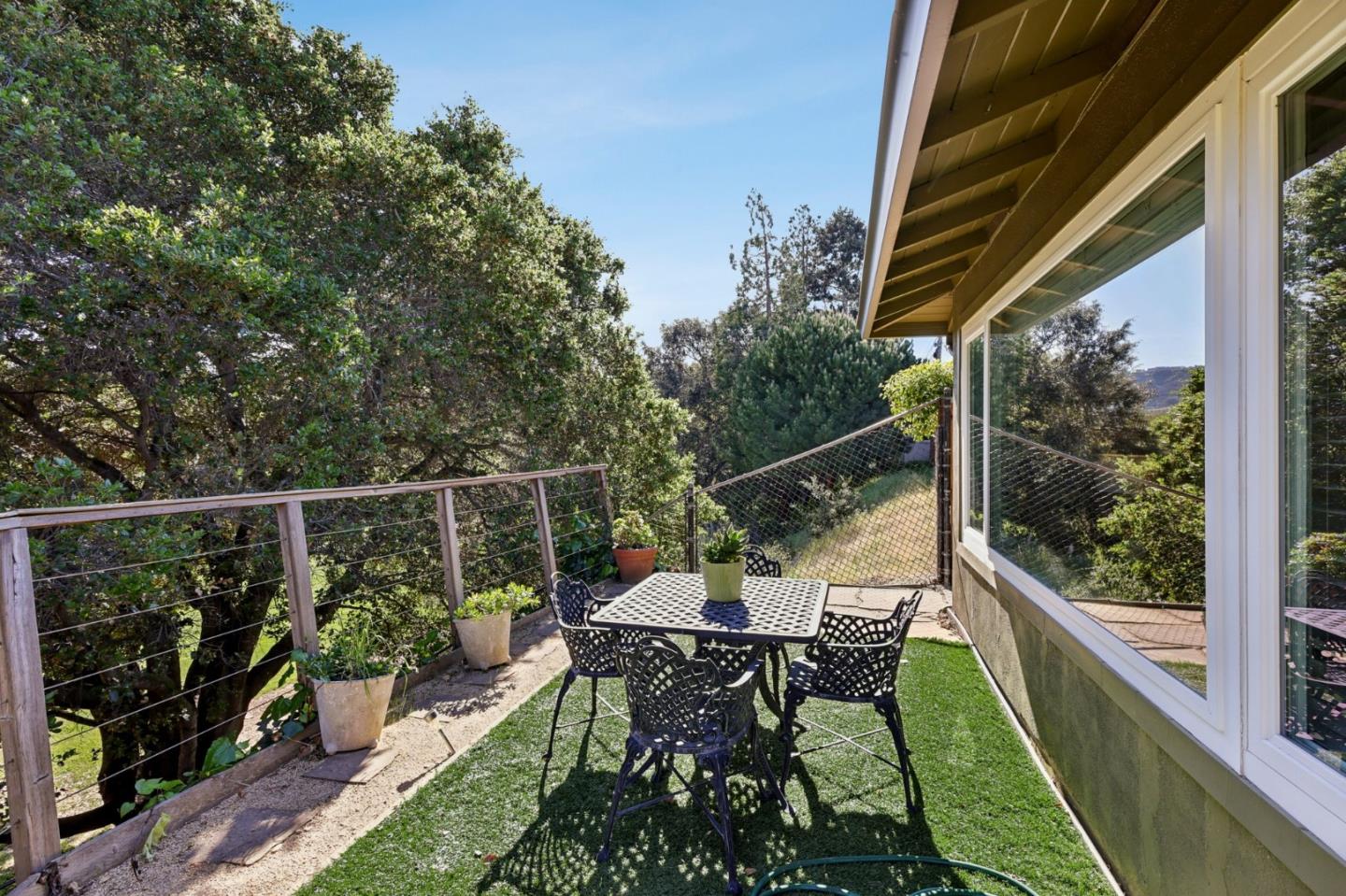 Detail Gallery Image 26 of 46 For 1515 Chula Vista Dr, Belmont,  CA 94002 - 3 Beds | 2 Baths