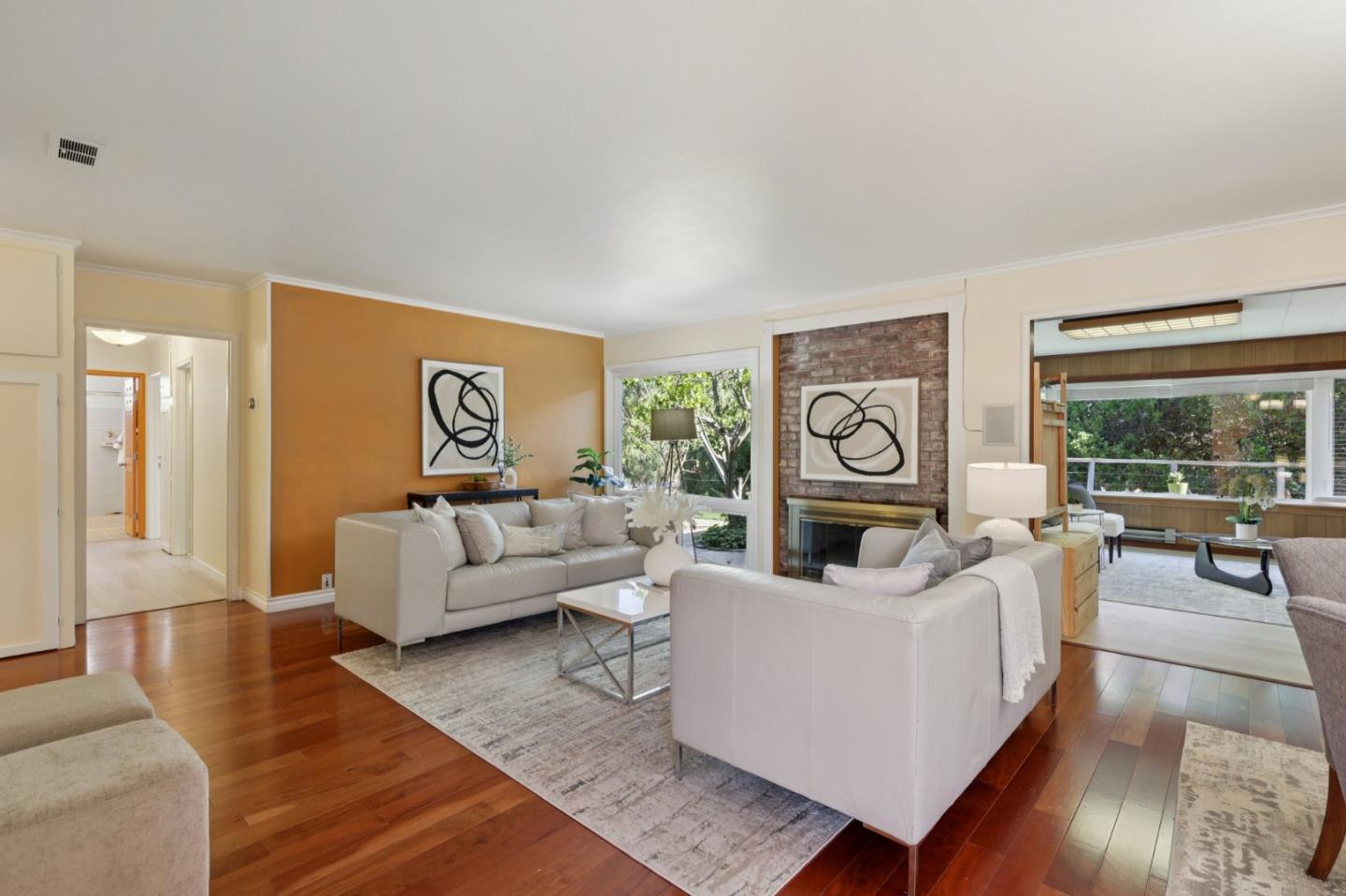 Detail Gallery Image 9 of 46 For 1515 Chula Vista Dr, Belmont,  CA 94002 - 3 Beds | 2 Baths