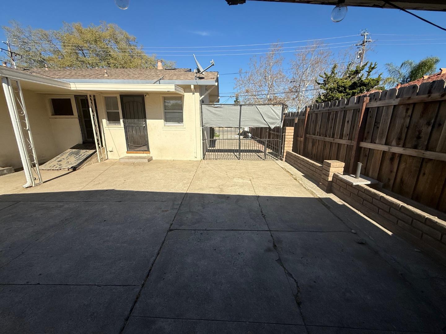 Detail Gallery Image 33 of 46 For 915 N 2nd St, San Jose,  CA 95112 - 3 Beds | 2 Baths