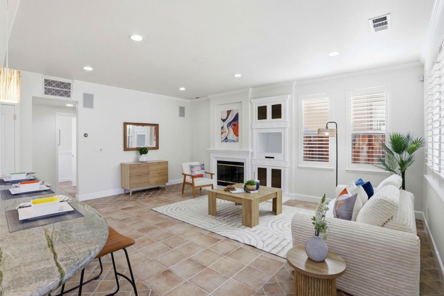 Detail Gallery Image 11 of 65 For 3283 Brittany Ct, San Jose,  CA 95135 - 5 Beds | 4/1 Baths