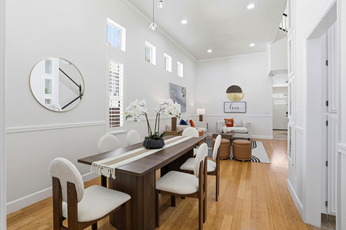 Detail Gallery Image 16 of 65 For 3283 Brittany Ct, San Jose,  CA 95135 - 5 Beds | 4/1 Baths