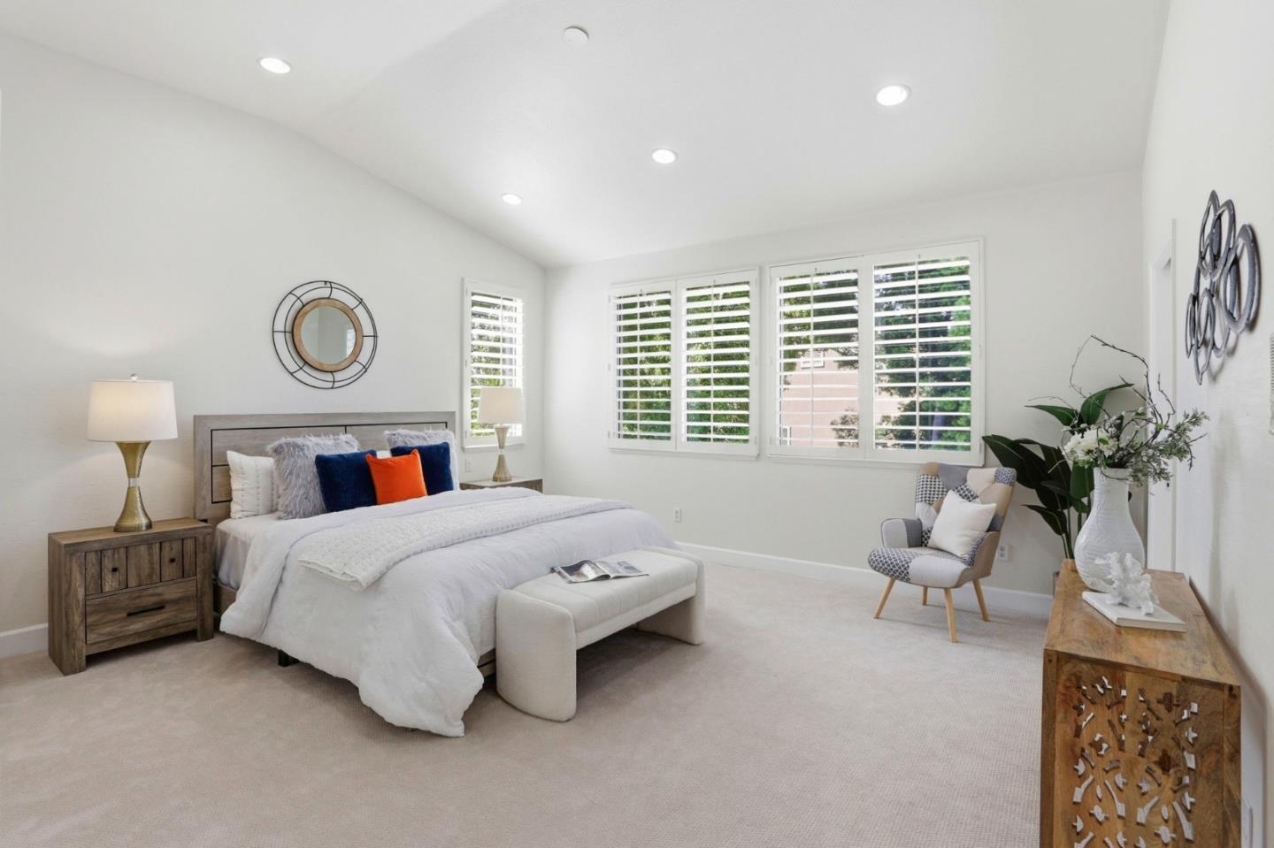 Detail Gallery Image 21 of 65 For 3283 Brittany Ct, San Jose,  CA 95135 - 5 Beds | 4/1 Baths