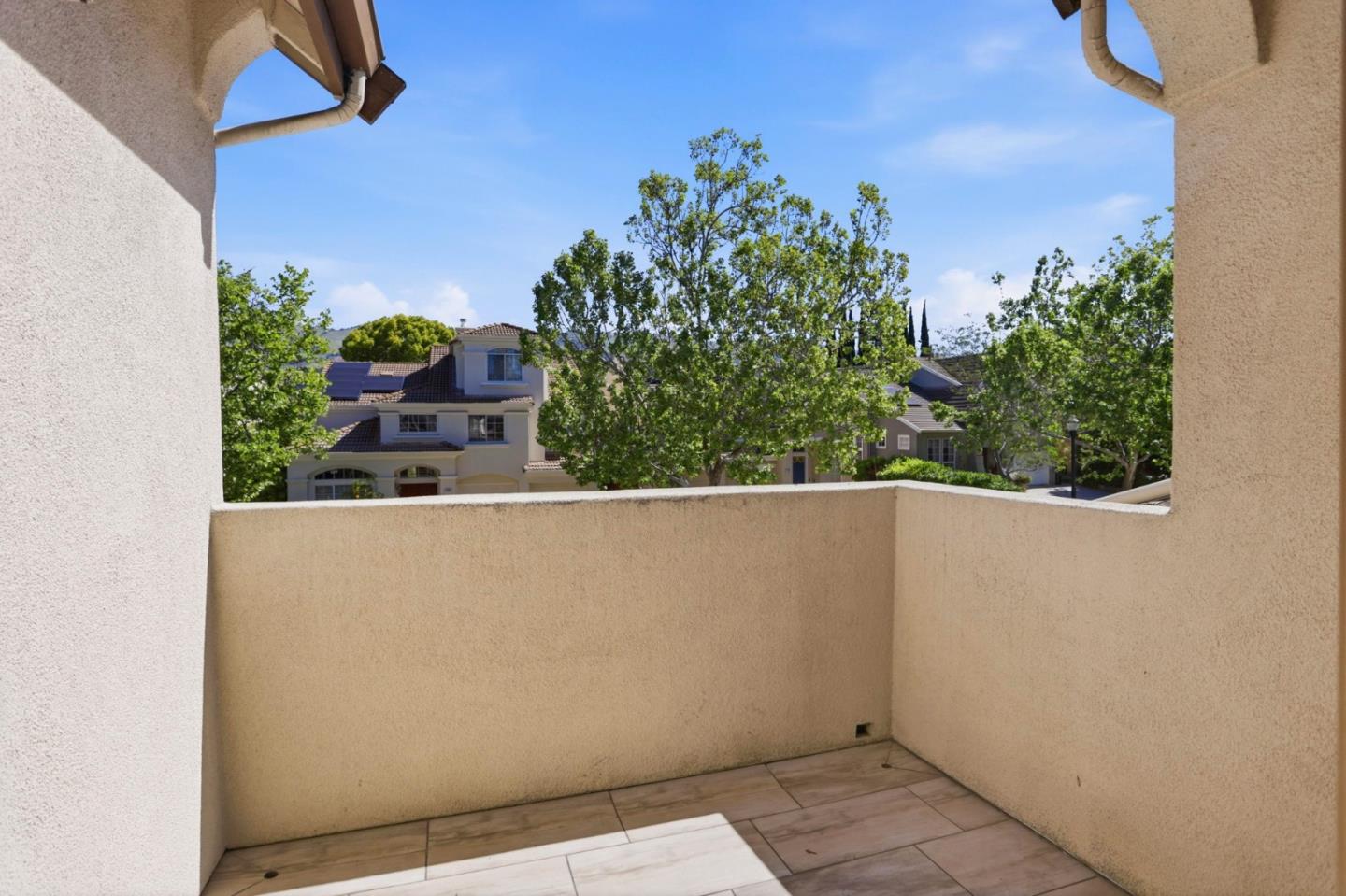 Detail Gallery Image 44 of 65 For 3283 Brittany Ct, San Jose,  CA 95135 - 5 Beds | 4/1 Baths