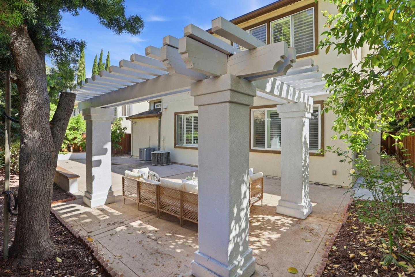 Detail Gallery Image 46 of 65 For 3283 Brittany Ct, San Jose,  CA 95135 - 5 Beds | 4/1 Baths