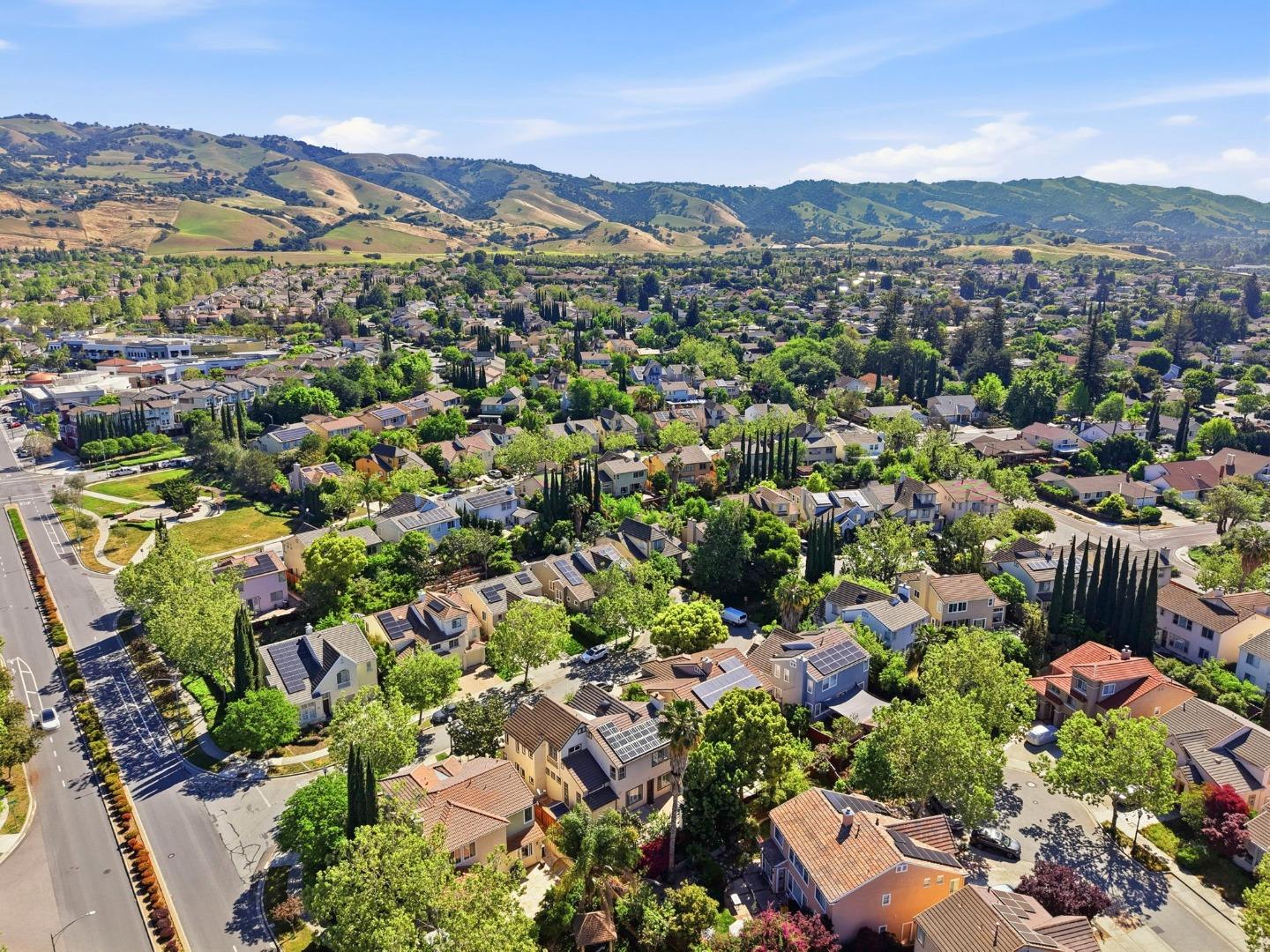 Detail Gallery Image 64 of 65 For 3283 Brittany Ct, San Jose,  CA 95135 - 5 Beds | 4/1 Baths