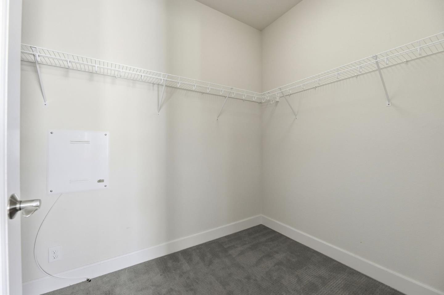 Detail Gallery Image 29 of 42 For 2582 Minuet Dr, San Jose,  CA 95131 - 4 Beds | 2/1 Baths