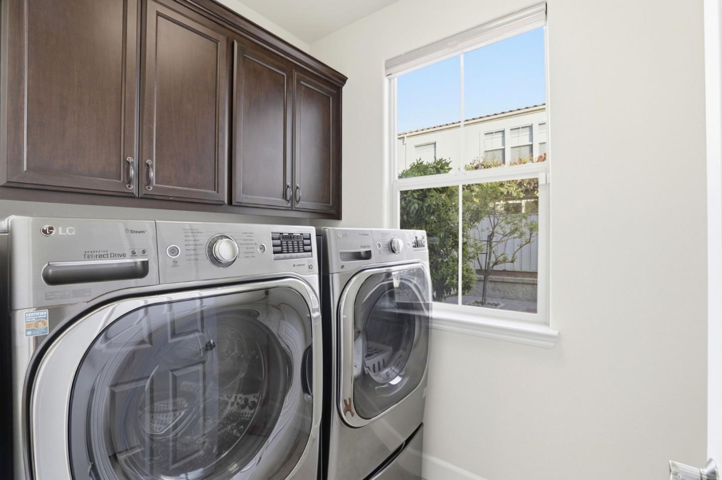 Detail Gallery Image 37 of 42 For 2582 Minuet Dr, San Jose,  CA 95131 - 4 Beds | 2/1 Baths