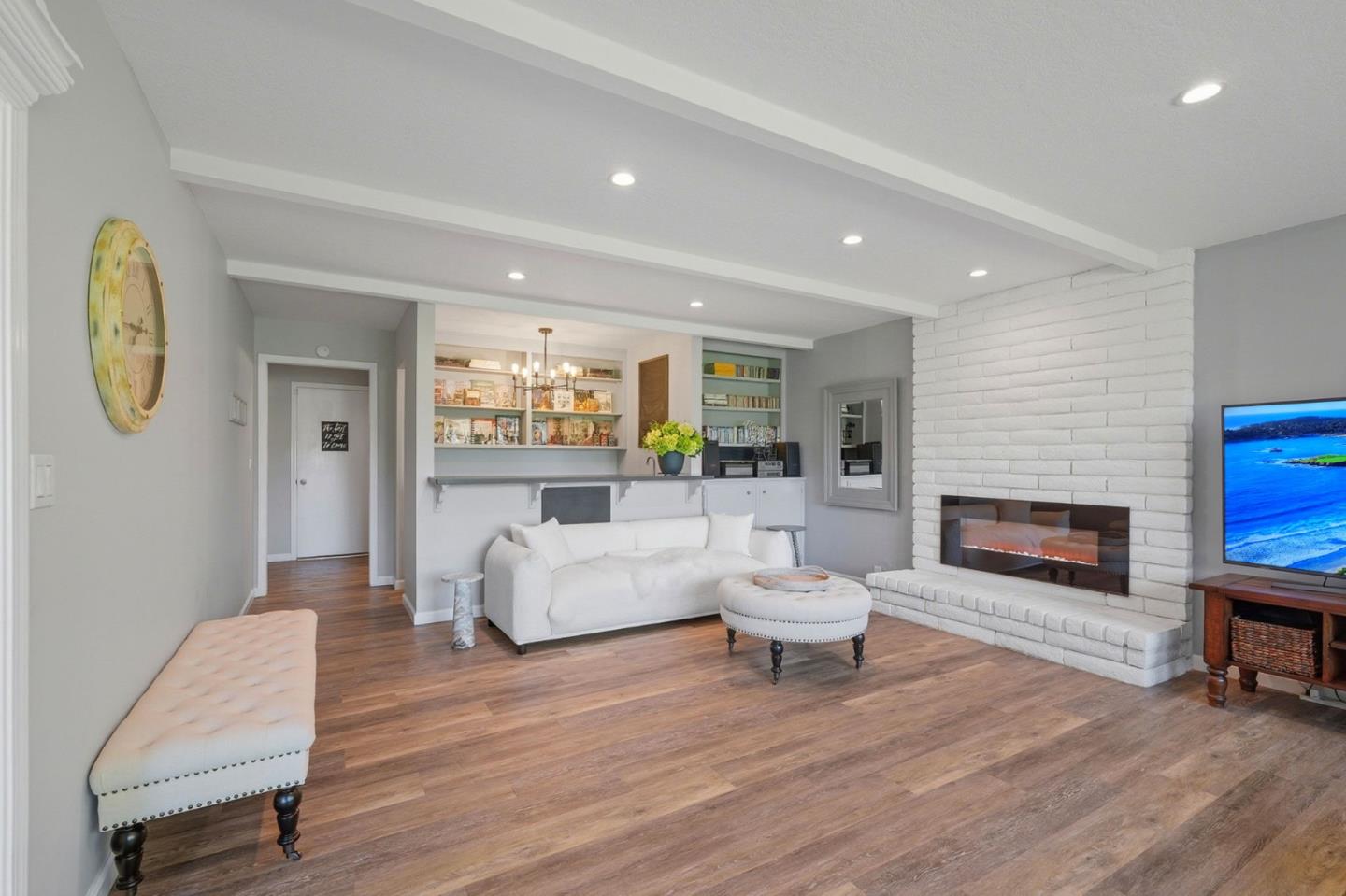 Detail Gallery Image 16 of 62 For 1370 Hillcrest Ct, San Jose,  CA 95120 - 4 Beds | 2/1 Baths