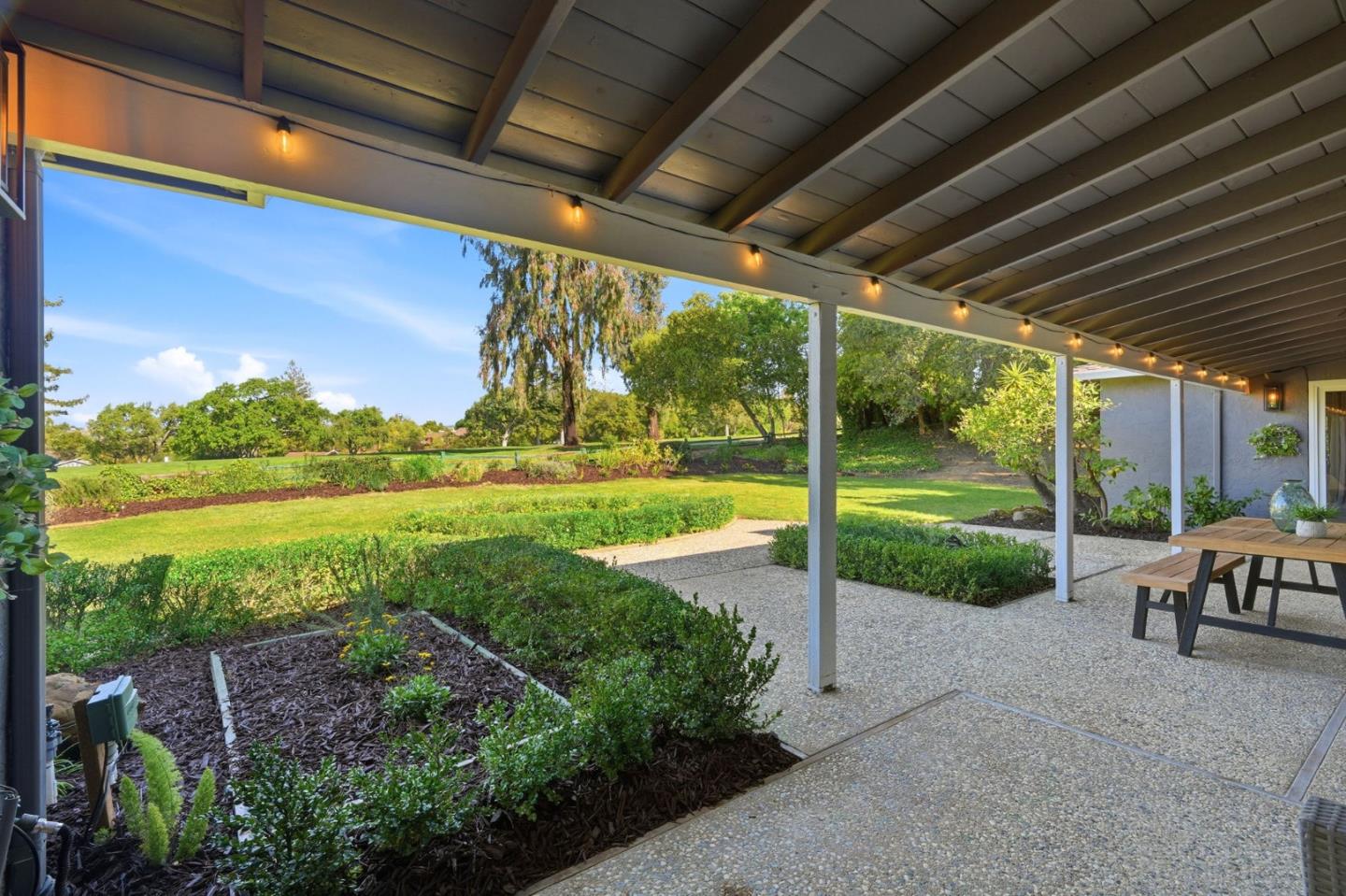 Detail Gallery Image 49 of 62 For 1370 Hillcrest Ct, San Jose,  CA 95120 - 4 Beds | 2/1 Baths