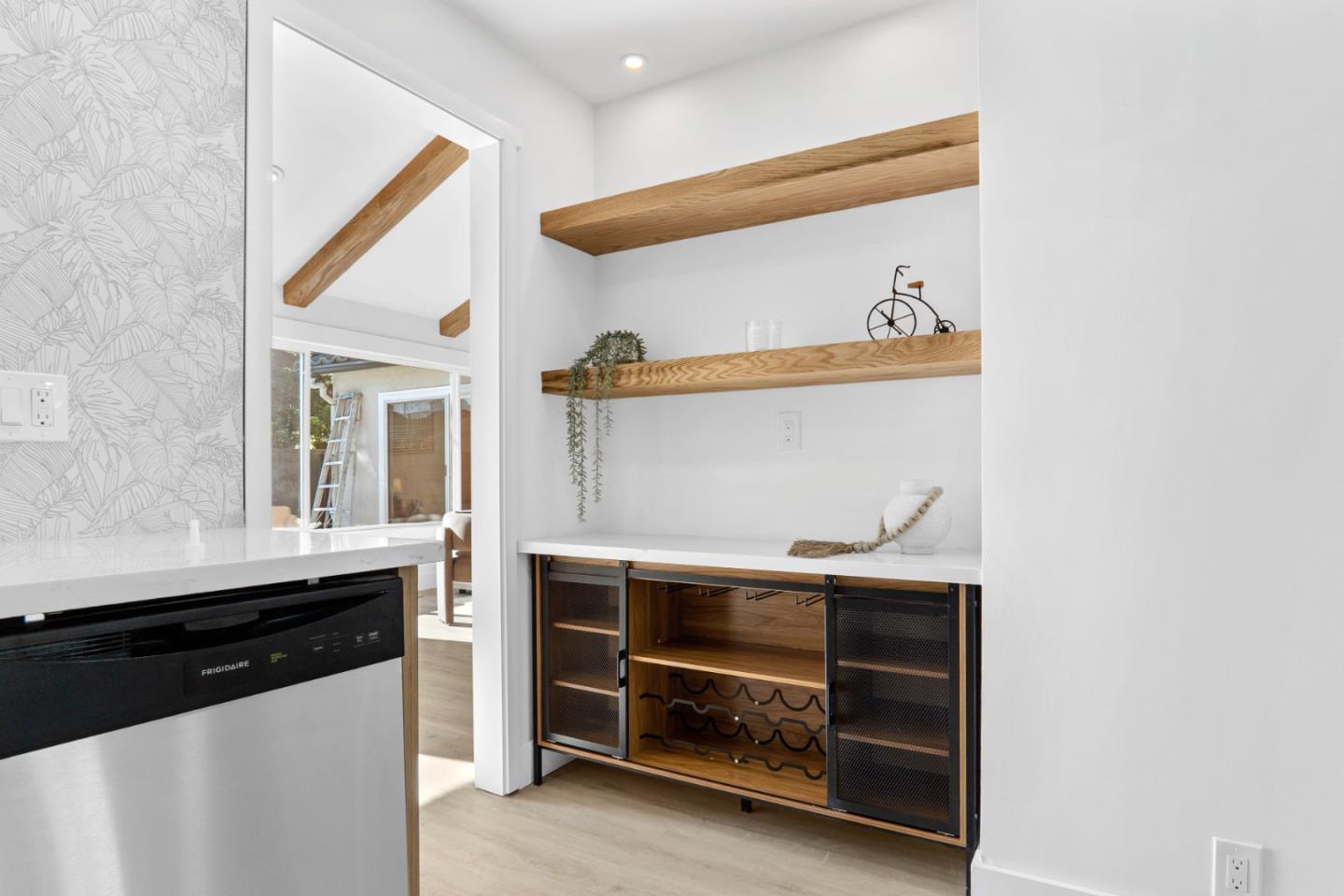 Detail Gallery Image 11 of 18 For 1039 Big Bear Ct, Milpitas,  CA 95035 - 2 Beds | 2 Baths