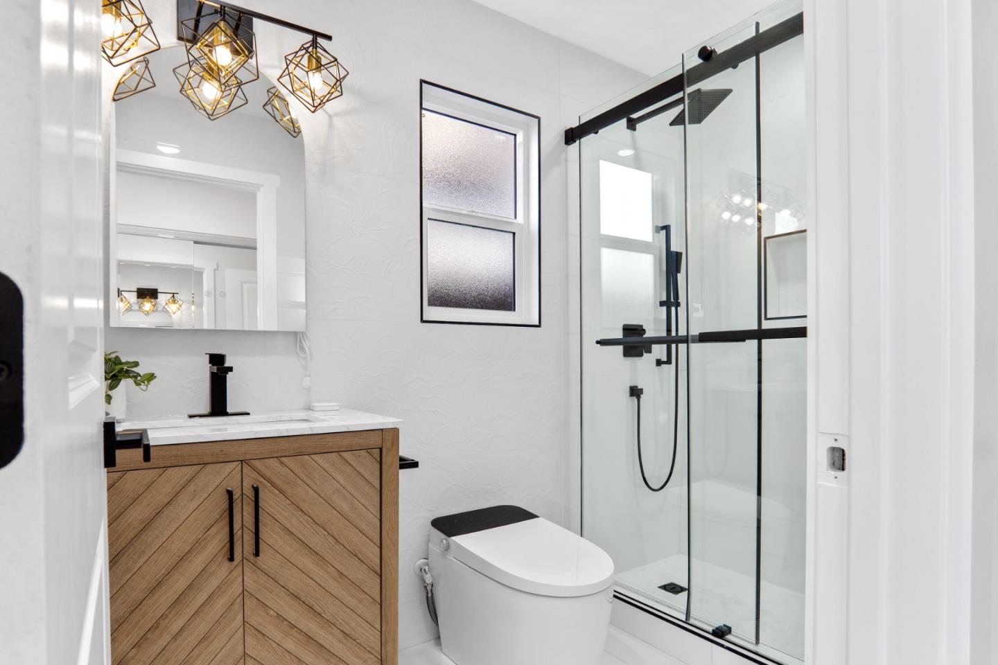 Detail Gallery Image 13 of 18 For 1039 Big Bear Ct, Milpitas,  CA 95035 - 2 Beds | 2 Baths