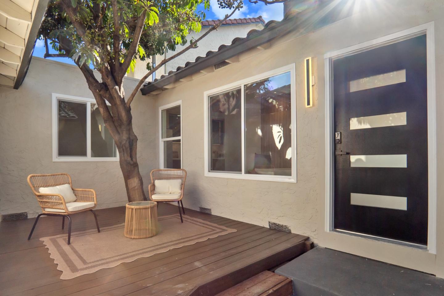 Detail Gallery Image 2 of 18 For 1039 Big Bear Ct, Milpitas,  CA 95035 - 2 Beds | 2 Baths