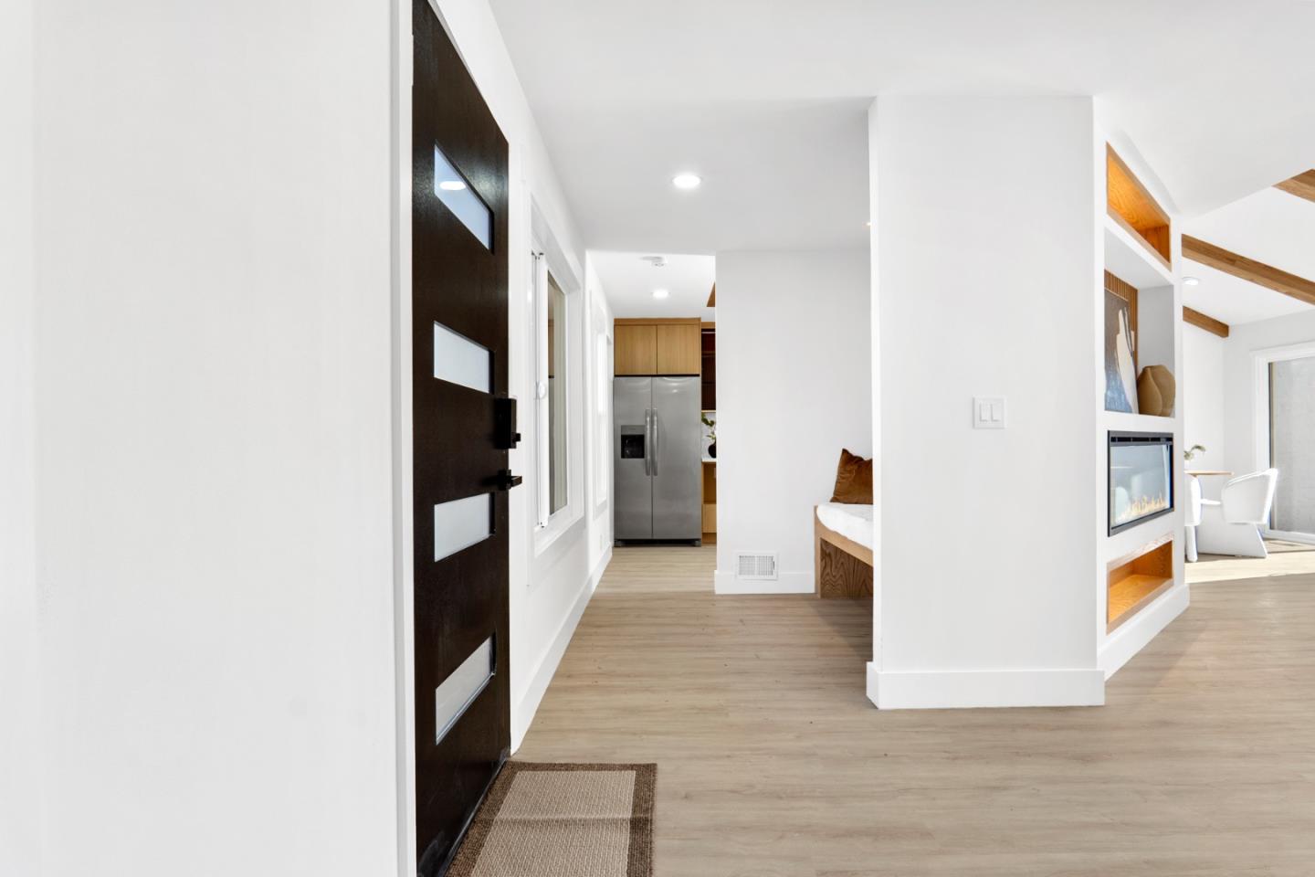 Detail Gallery Image 3 of 18 For 1039 Big Bear Ct, Milpitas,  CA 95035 - 2 Beds | 2 Baths