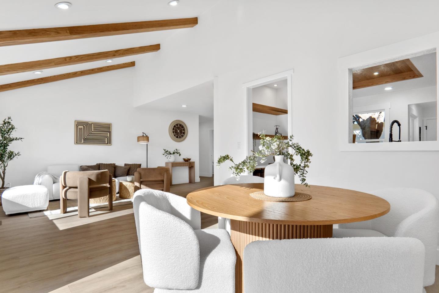 Detail Gallery Image 7 of 18 For 1039 Big Bear Ct, Milpitas,  CA 95035 - 2 Beds | 2 Baths