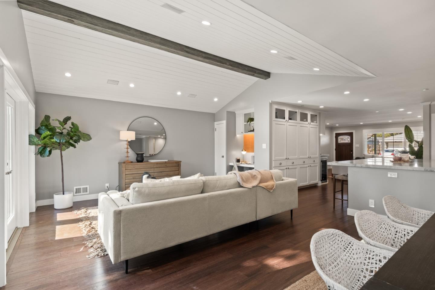 Detail Gallery Image 12 of 48 For 3944 Regan Dr, San Mateo,  CA 94403 - 3 Beds | 2 Baths