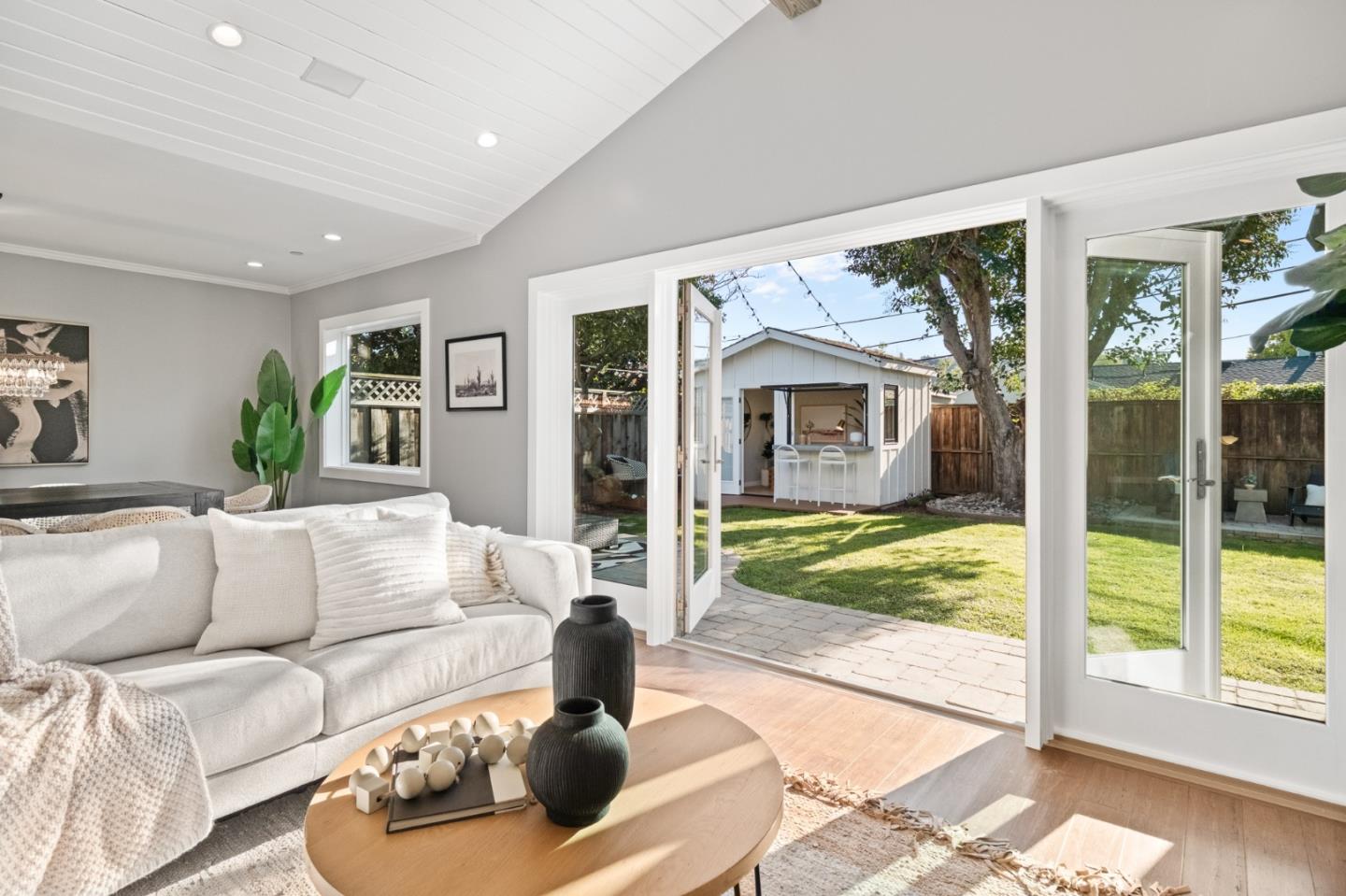 Detail Gallery Image 14 of 48 For 3944 Regan Dr, San Mateo,  CA 94403 - 3 Beds | 2 Baths