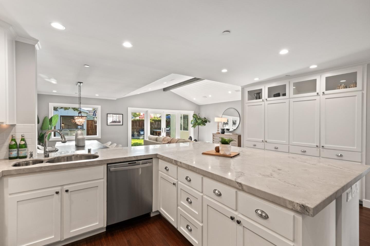 Detail Gallery Image 19 of 48 For 3944 Regan Dr, San Mateo,  CA 94403 - 3 Beds | 2 Baths