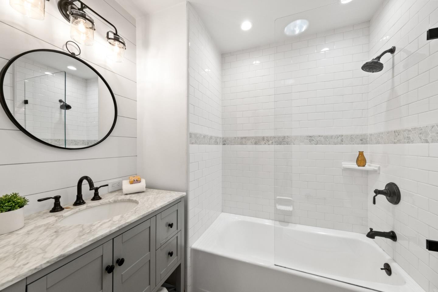 Detail Gallery Image 33 of 48 For 3944 Regan Dr, San Mateo,  CA 94403 - 3 Beds | 2 Baths