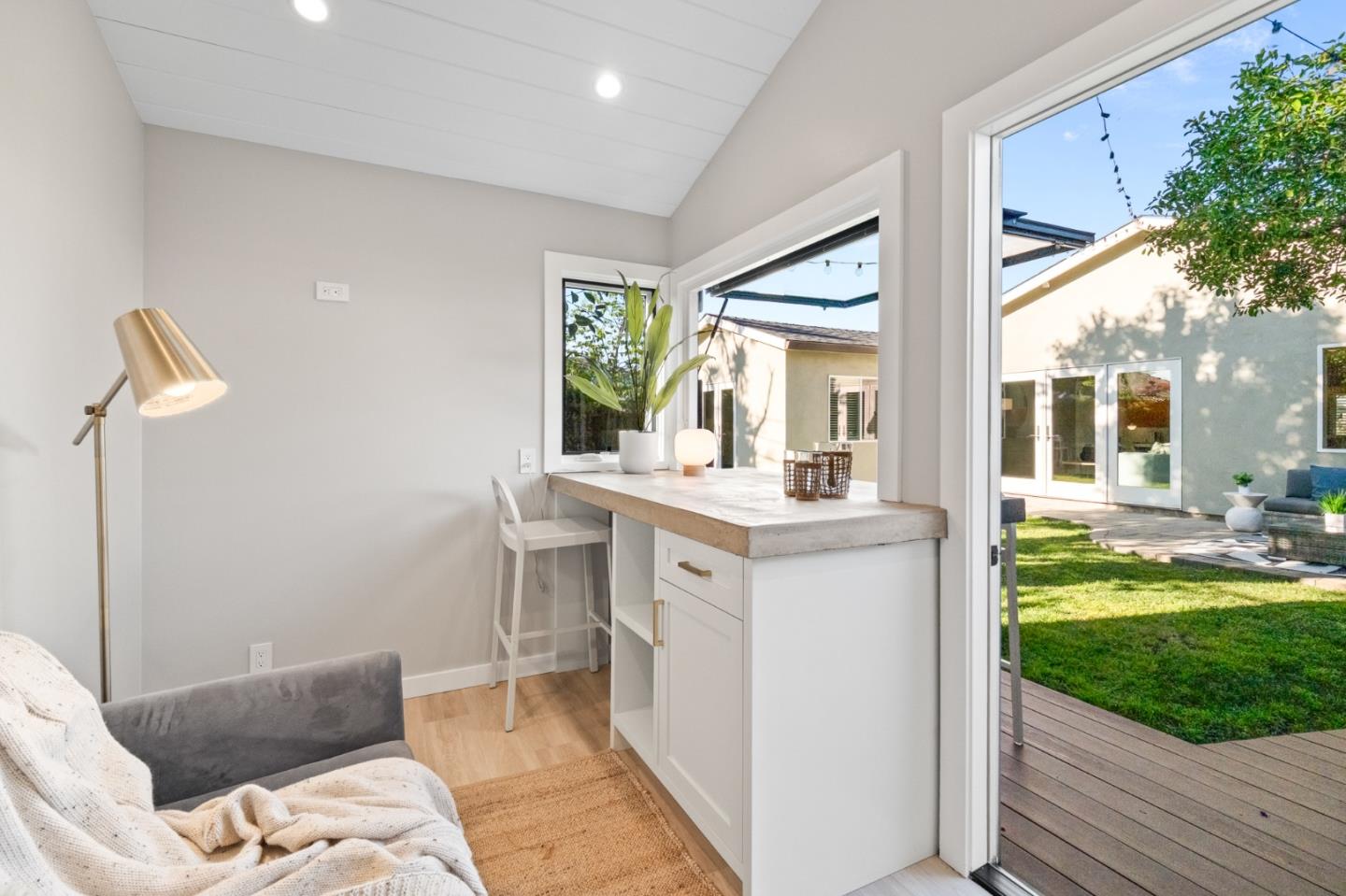 Detail Gallery Image 36 of 48 For 3944 Regan Dr, San Mateo,  CA 94403 - 3 Beds | 2 Baths