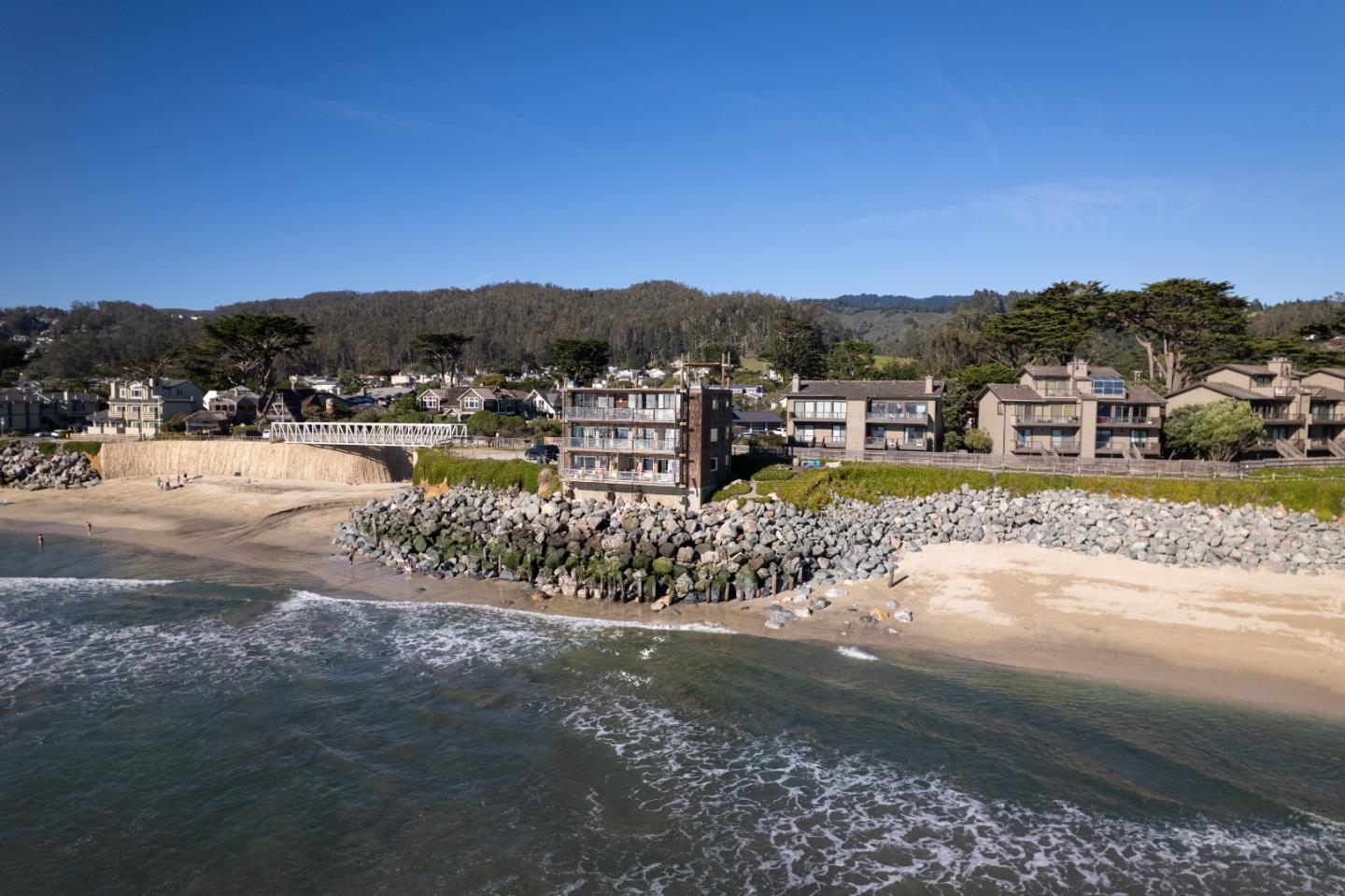 Detail Gallery Image 35 of 46 For 2 Mirada Rd #3,  Half Moon Bay,  CA 94019 - 1 Beds | 1/1 Baths