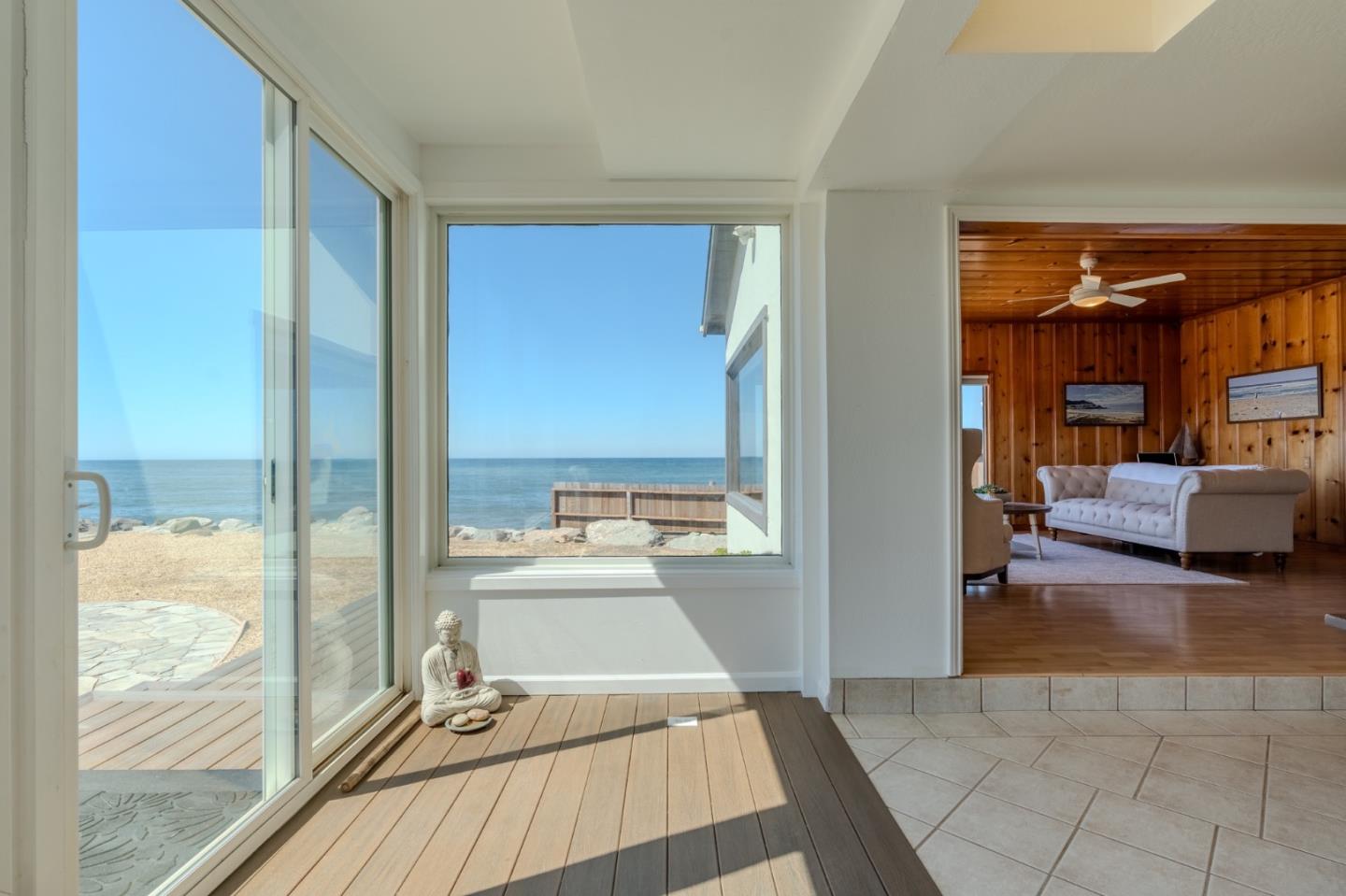 Detail Gallery Image 14 of 53 For 244 Shoreview Ave, Pacifica,  CA 94044 - 3 Beds | 3 Baths