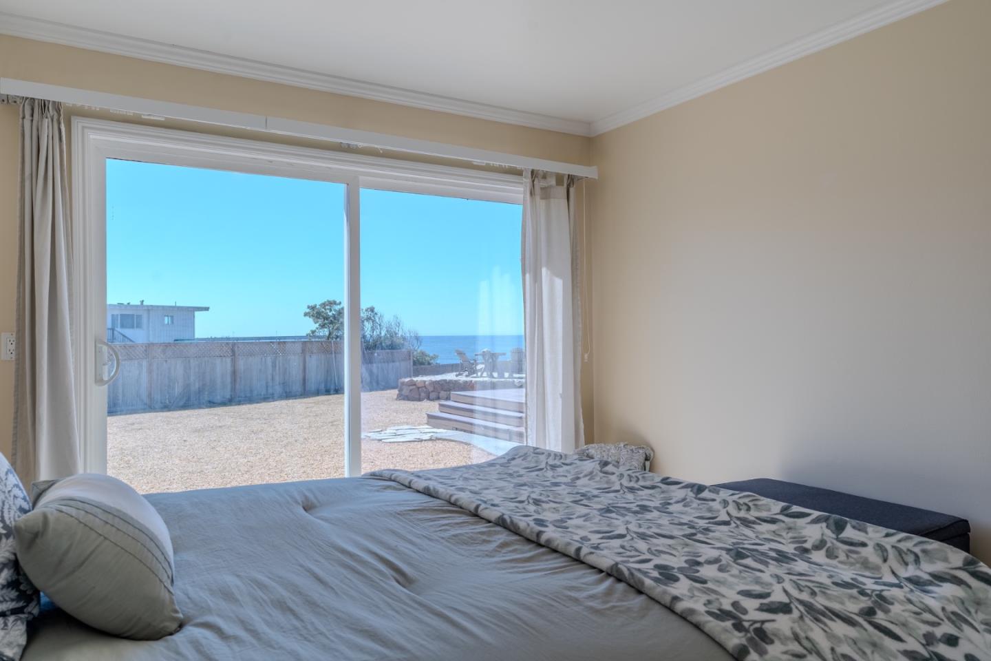 Detail Gallery Image 30 of 53 For 244 Shoreview Ave, Pacifica,  CA 94044 - 3 Beds | 3 Baths