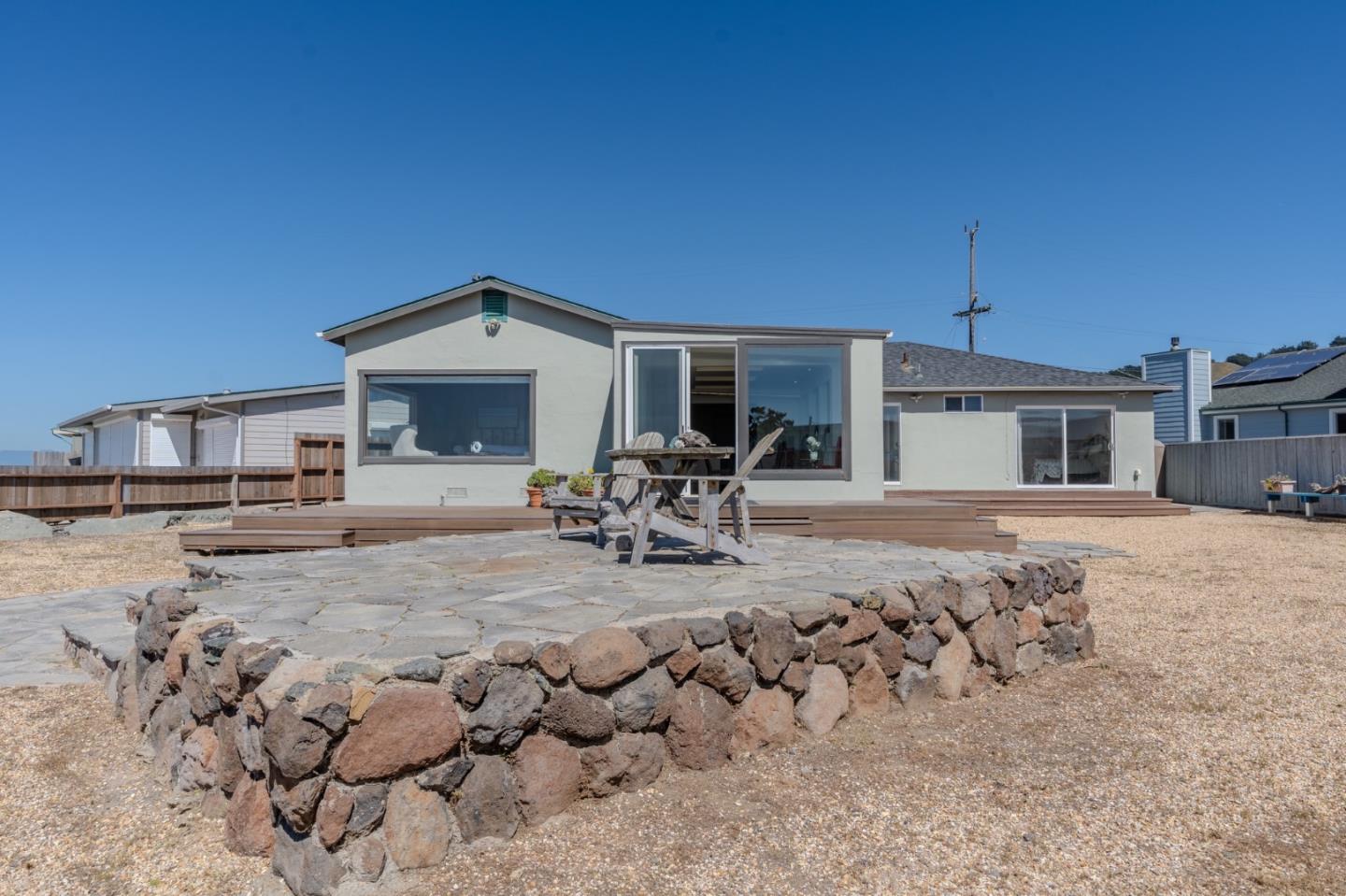 Detail Gallery Image 36 of 53 For 244 Shoreview Ave, Pacifica,  CA 94044 - 3 Beds | 3 Baths