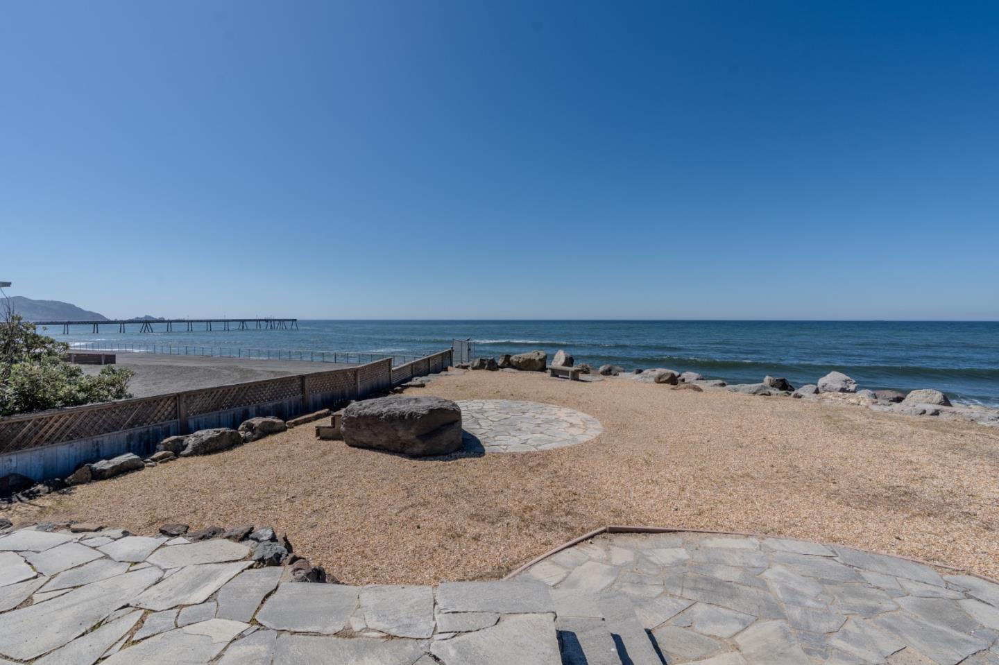 Detail Gallery Image 39 of 53 For 244 Shoreview Ave, Pacifica,  CA 94044 - 3 Beds | 3 Baths