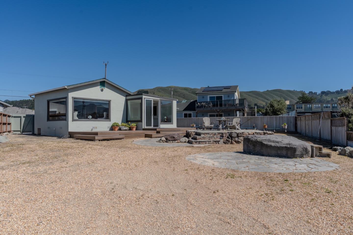 Detail Gallery Image 41 of 53 For 244 Shoreview Ave, Pacifica,  CA 94044 - 3 Beds | 3 Baths