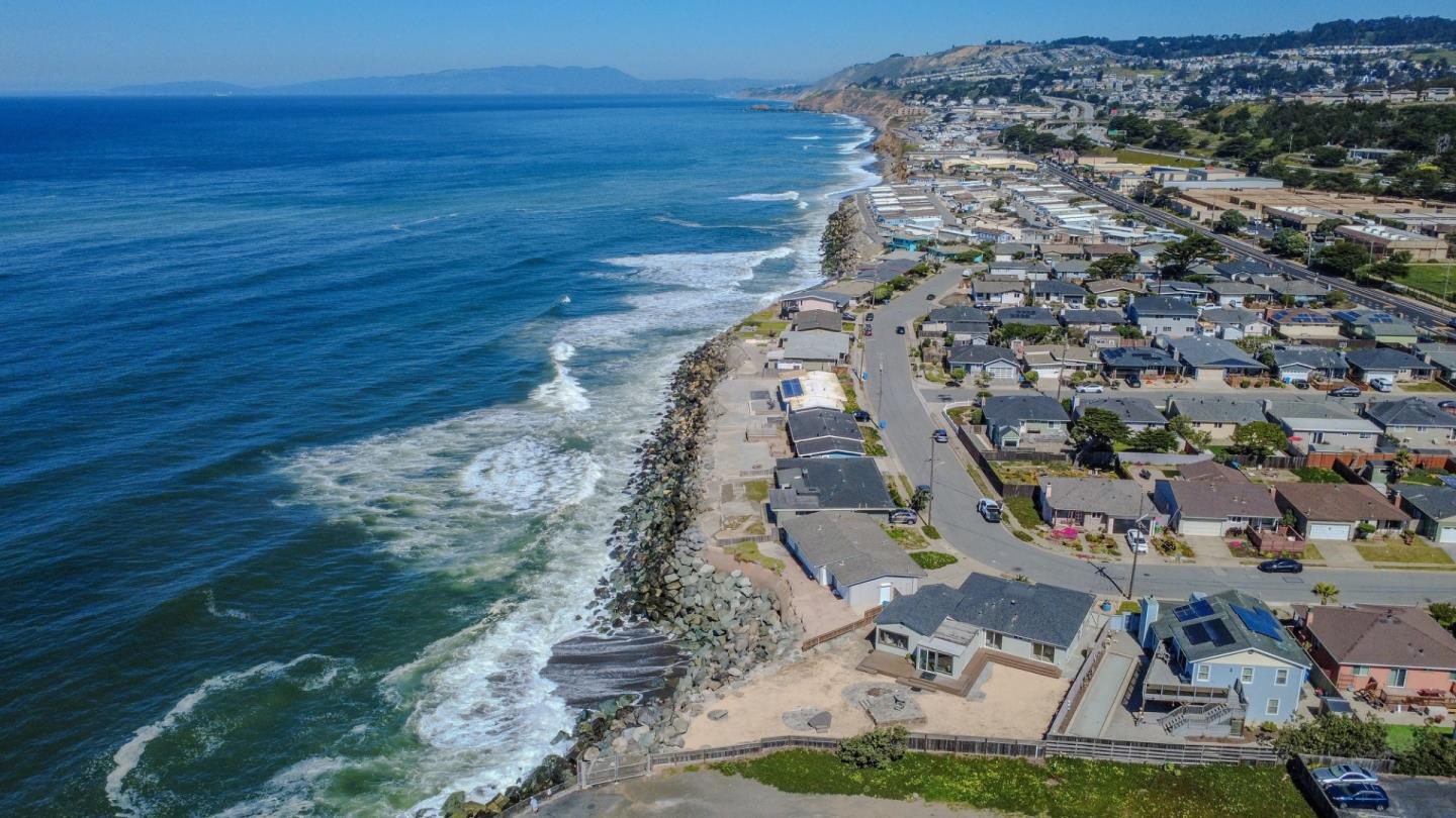 Detail Gallery Image 45 of 53 For 244 Shoreview Ave, Pacifica,  CA 94044 - 3 Beds | 3 Baths