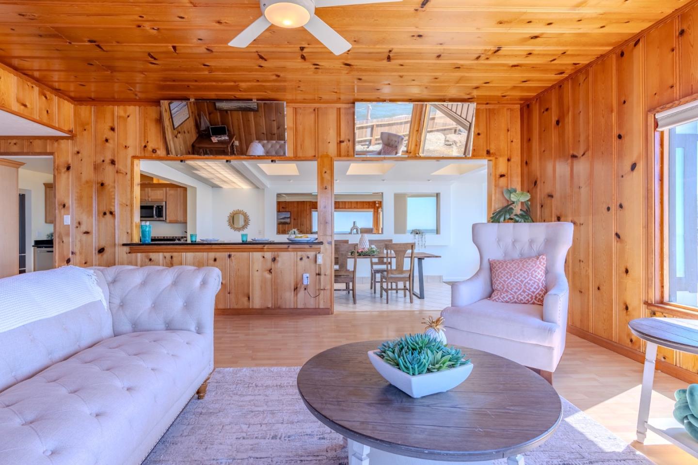 Detail Gallery Image 6 of 53 For 244 Shoreview Ave, Pacifica,  CA 94044 - 3 Beds | 3 Baths