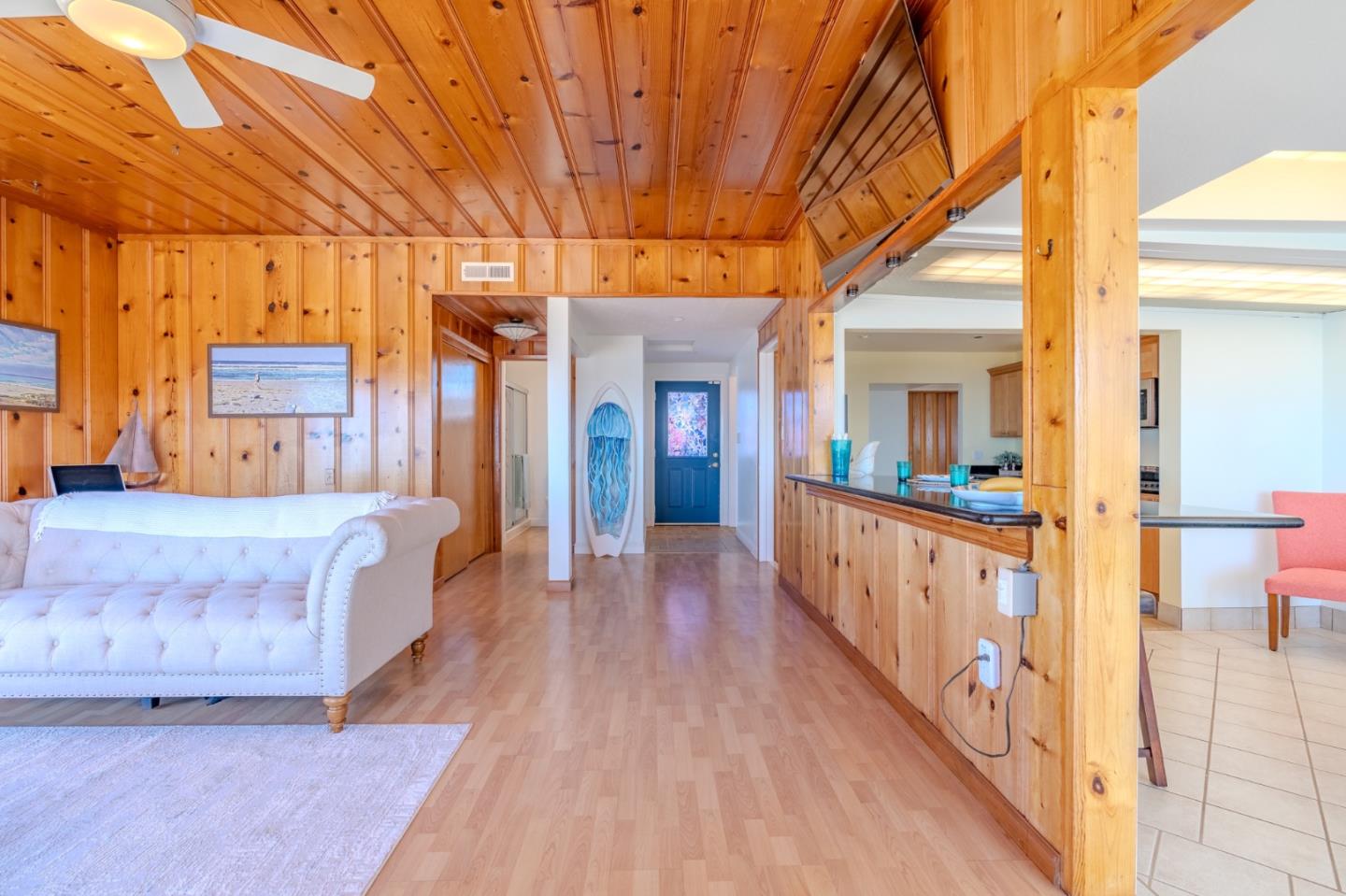 Detail Gallery Image 8 of 53 For 244 Shoreview Ave, Pacifica,  CA 94044 - 3 Beds | 3 Baths