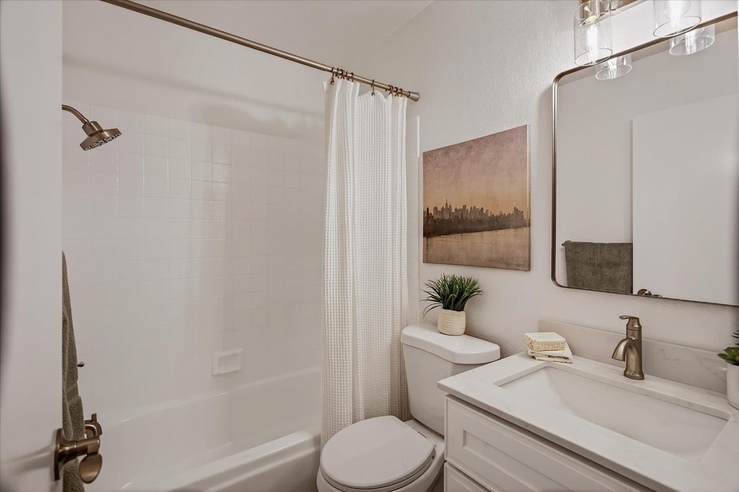 Photo #17: ML82039477 Listing: Photo #17