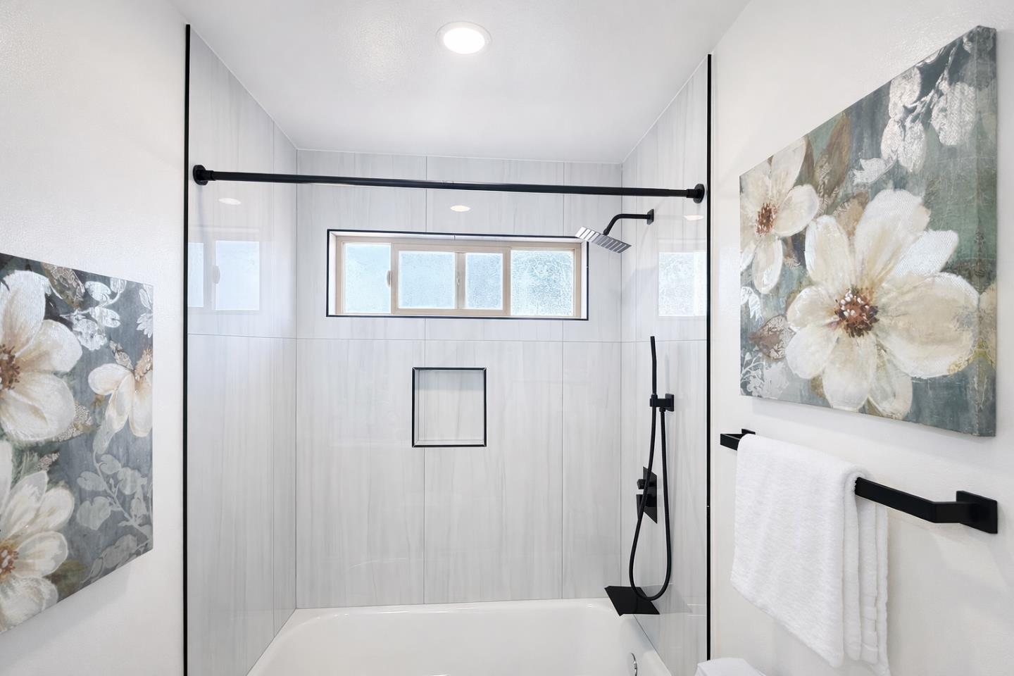 Detail Gallery Image 15 of 30 For 27799 Del Norte Ct, Hayward,  CA 94545 - 3 Beds | 1/1 Baths