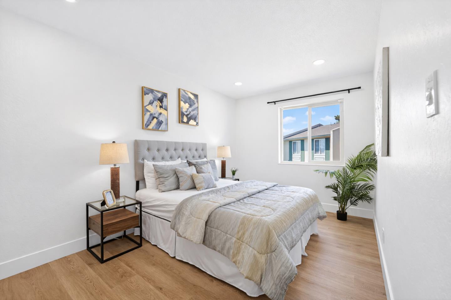 Detail Gallery Image 21 of 30 For 27799 Del Norte Ct, Hayward,  CA 94545 - 3 Beds | 1/1 Baths