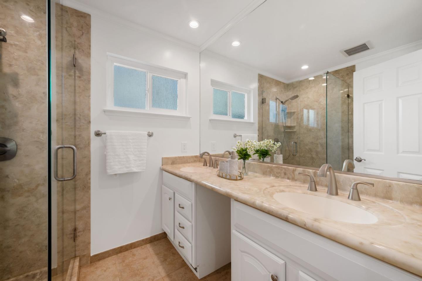 Detail Gallery Image 24 of 41 For 1096 Del Cambre Dr, San Jose,  CA 95129 - 4 Beds | 2 Baths