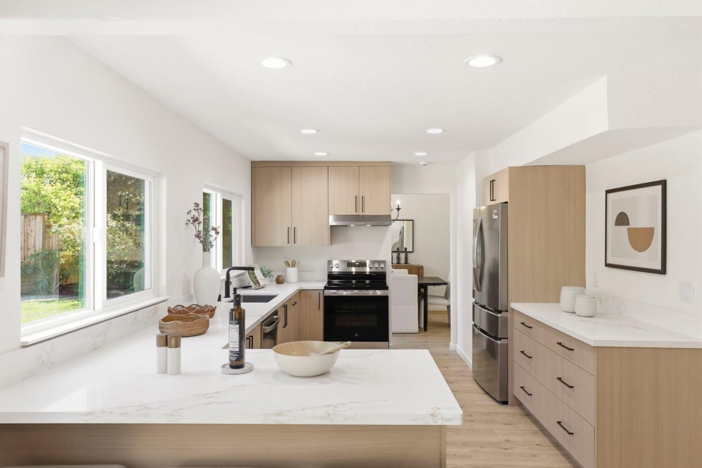 Detail Gallery Image 19 of 58 For 1368 Goldenlake Rd, San Jose,  CA 95131 - 4 Beds | 2/1 Baths