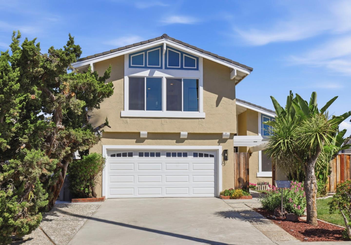 Detail Gallery Image 2 of 58 For 1368 Goldenlake Rd, San Jose,  CA 95131 - 4 Beds | 2/1 Baths