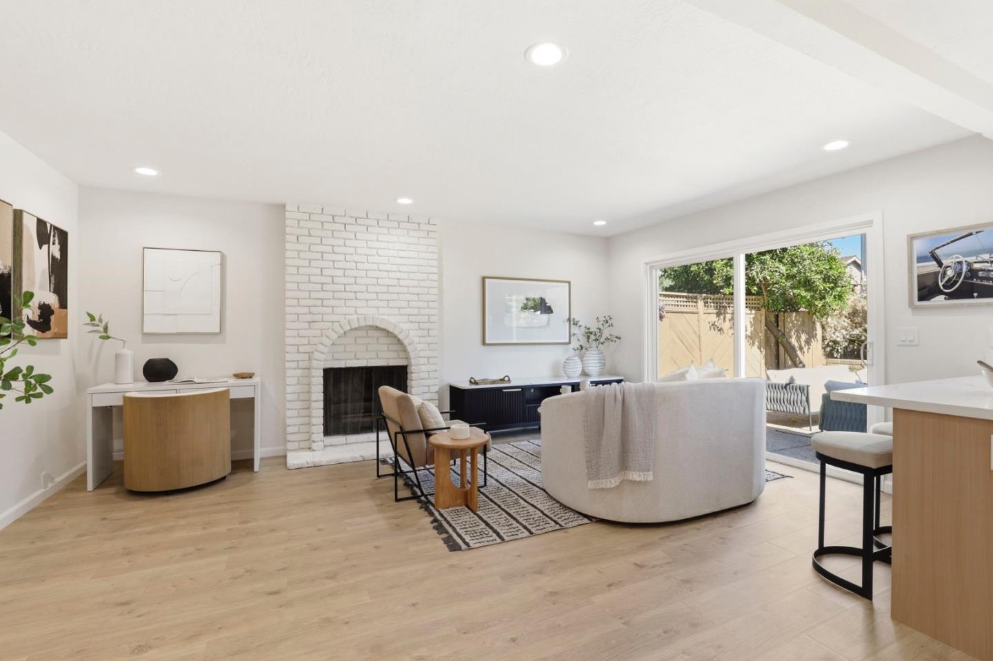 Detail Gallery Image 21 of 58 For 1368 Goldenlake Rd, San Jose,  CA 95131 - 4 Beds | 2/1 Baths