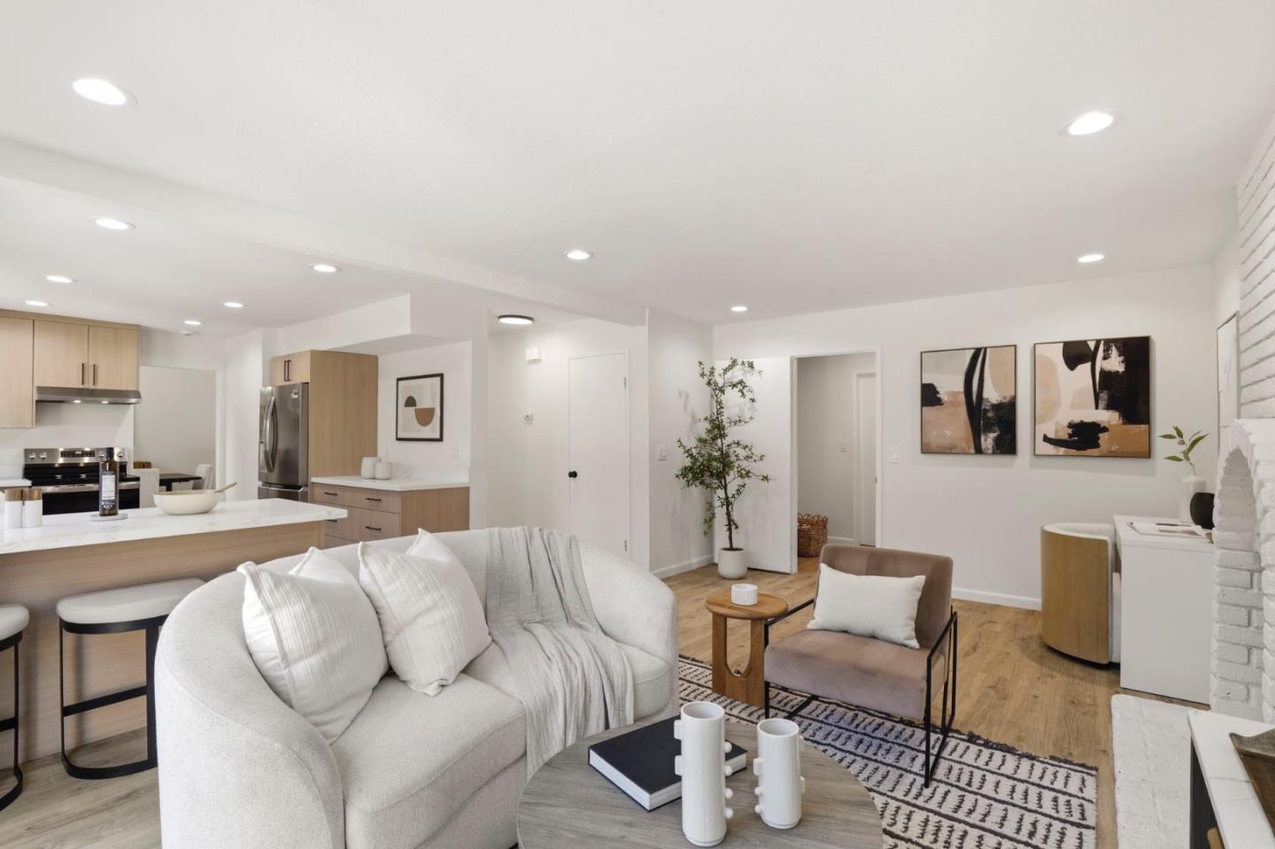 Detail Gallery Image 24 of 58 For 1368 Goldenlake Rd, San Jose,  CA 95131 - 4 Beds | 2/1 Baths