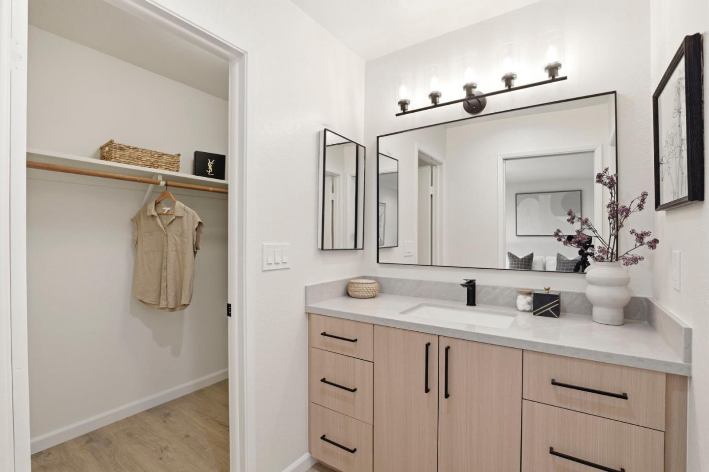 Detail Gallery Image 28 of 58 For 1368 Goldenlake Rd, San Jose,  CA 95131 - 4 Beds | 2/1 Baths