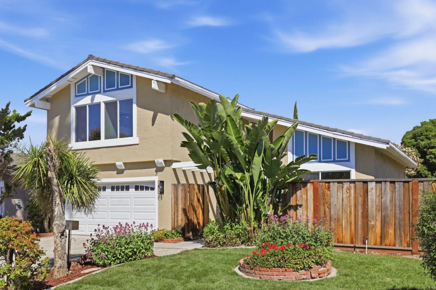 Detail Gallery Image 3 of 58 For 1368 Goldenlake Rd, San Jose,  CA 95131 - 4 Beds | 2/1 Baths