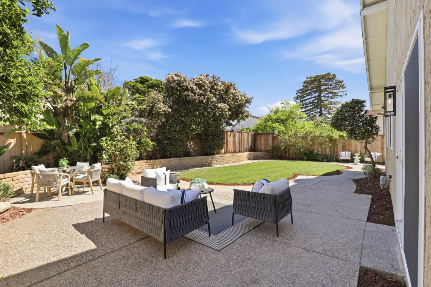 Detail Gallery Image 38 of 58 For 1368 Goldenlake Rd, San Jose,  CA 95131 - 4 Beds | 2/1 Baths