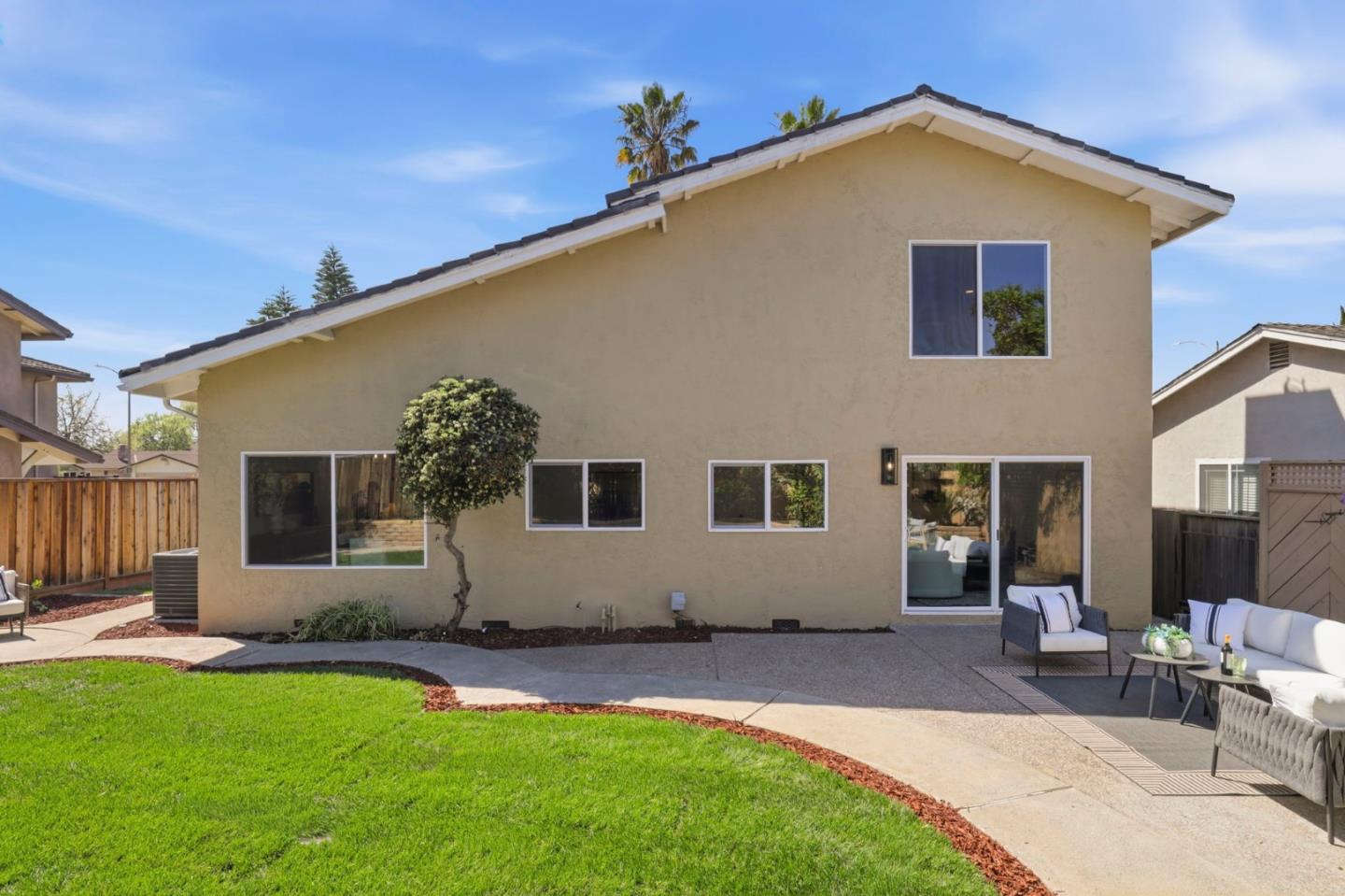 Detail Gallery Image 40 of 58 For 1368 Goldenlake Rd, San Jose,  CA 95131 - 4 Beds | 2/1 Baths