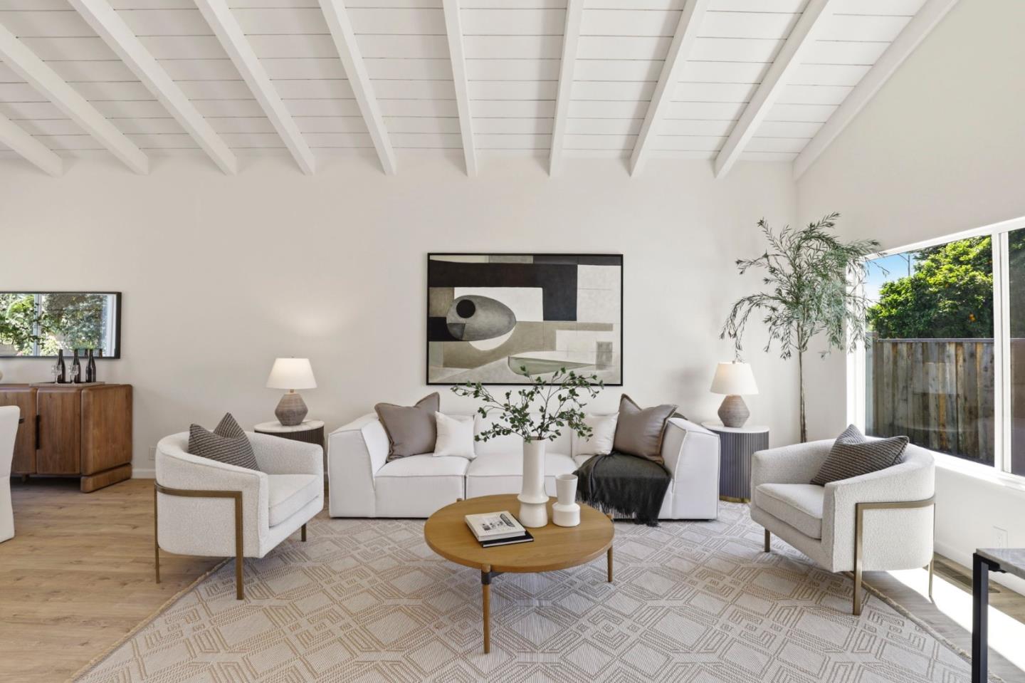 Detail Gallery Image 7 of 58 For 1368 Goldenlake Rd, San Jose,  CA 95131 - 4 Beds | 2/1 Baths