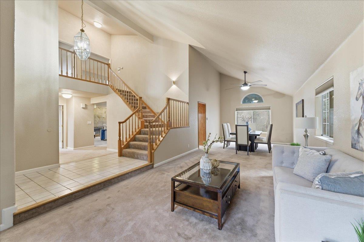 Detail Gallery Image 2 of 34 For 3426 Glen Ellen Dr, Fairfield,  CA 94534 - 5 Beds | 3 Baths