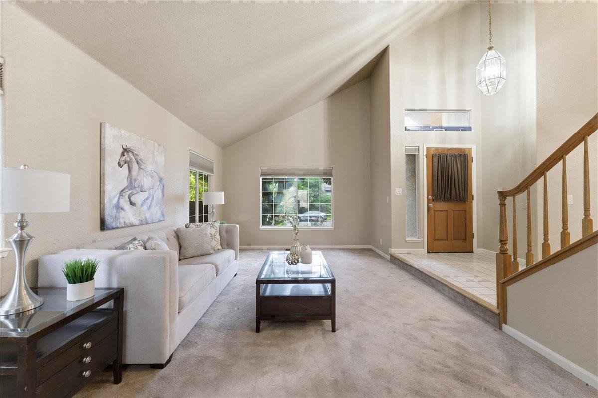 Detail Gallery Image 3 of 34 For 3426 Glen Ellen Dr, Fairfield,  CA 94534 - 5 Beds | 3 Baths