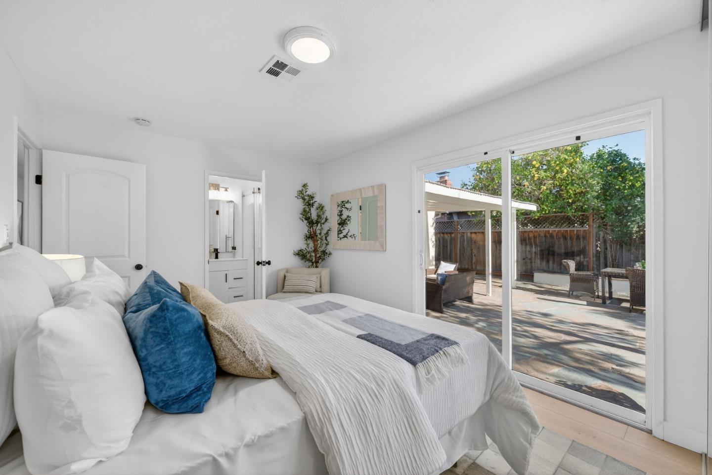 Detail Gallery Image 18 of 39 For 5533 Purdue Pl, San Jose,  CA 95118 - 4 Beds | 2 Baths