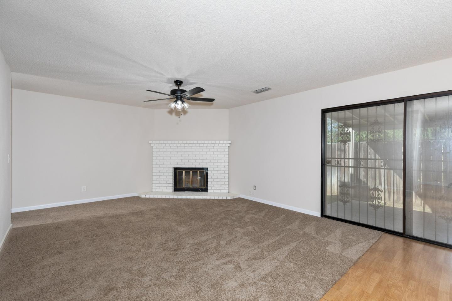 Detail Gallery Image 22 of 56 For 377 W Alluvial Ave, Pinedale,  CA 93650 - 3 Beds | 2 Baths