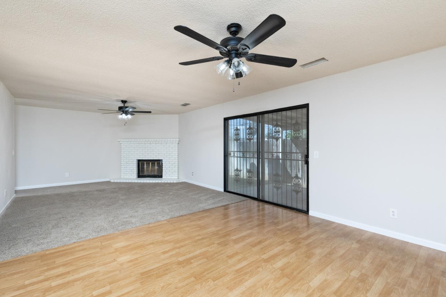 Detail Gallery Image 24 of 56 For 377 W Alluvial Ave, Pinedale,  CA 93650 - 3 Beds | 2 Baths